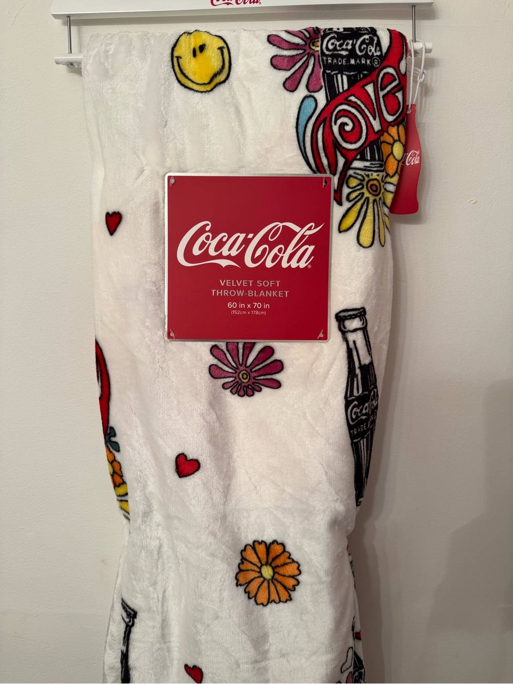 Coca-Cola Retro Flower Power Love Smiley Velvet Soft Throw Blanket